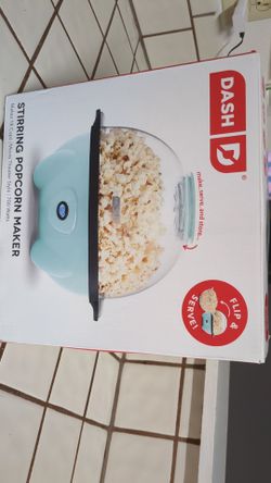 Popcorn 🍿 maker and love led sign