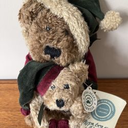 Boyd’s Bear- Poppa Bear Noelle $5.00