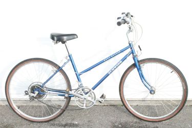 Schwinn mesa runner bike sales