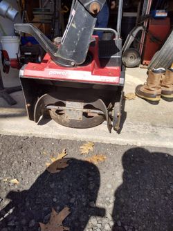 Toro Snow blower