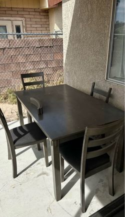 Bridson Dining Table w 4 chairs and a bench