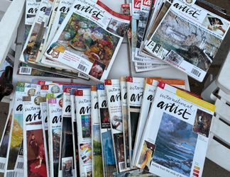 Large lot of 59 Mostly International Artist Magazines