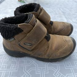 KEEN Unisex-Child Size 3 Kootenay Mid Height Insulated Waterproof Boots  