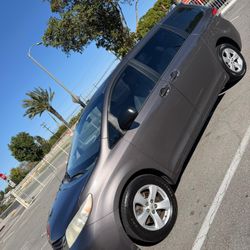 2012 Toyota Sienna