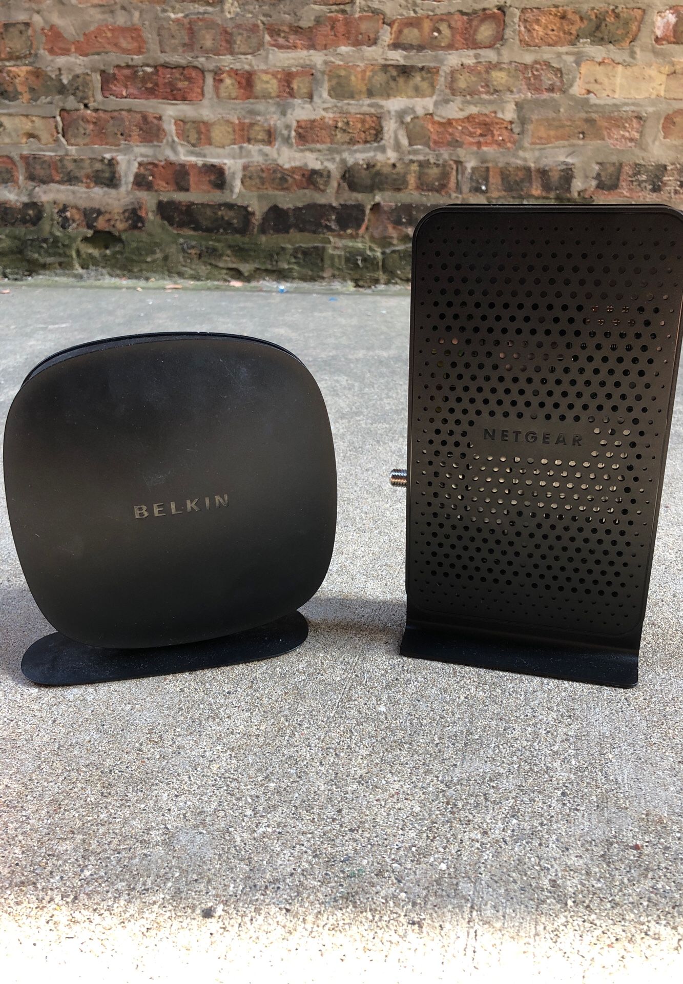 Belkin n150 wireless router and Netgear n300 WiFi cable modem router