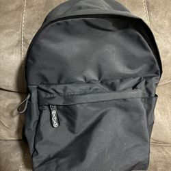 Dare to Roam Prodigy Backpack (black)