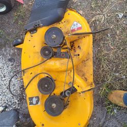 ((Read Ad))((42" single Front Bar Mount Craftsman/poulan/husqvarna  Deck)) Riding Mower