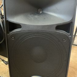 Samson Auro D412 Active Powered Speaker
