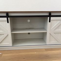Farmhouse TV Stand- NEED GONE ASAP