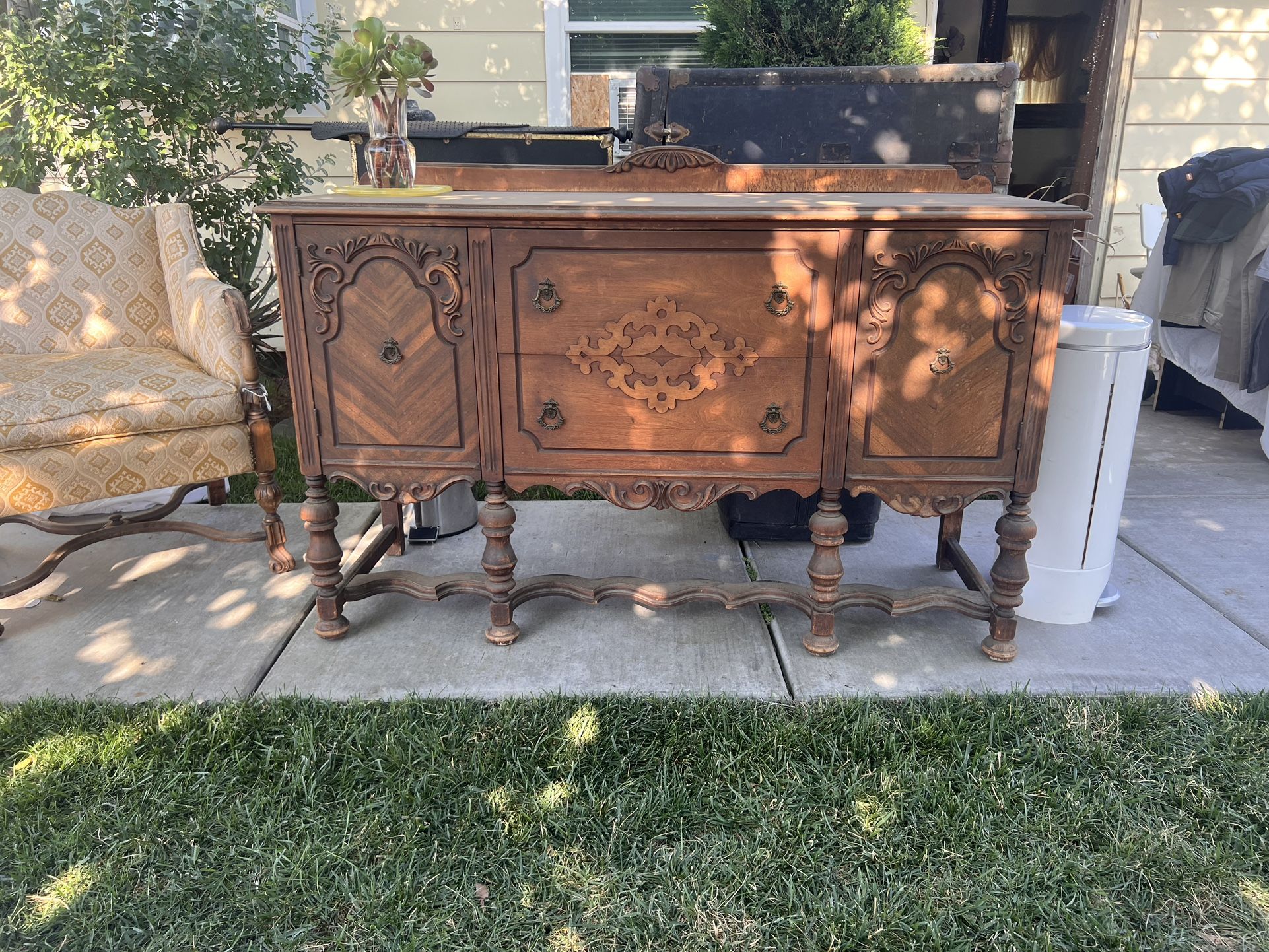RARE VINTAGE PIECE!!