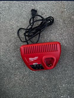 Brand New Milwaukee M12 Charger