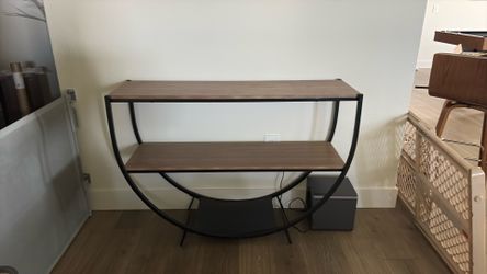 Entryway table