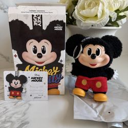 Mickey Family Mickey