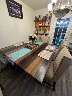 Cindy Crawford Home Westover Hills Brown Table Set