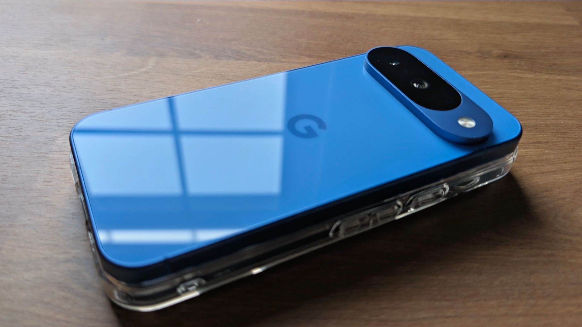 Google Pixel 10 - Mint/Open Box + Case & Screen Protector