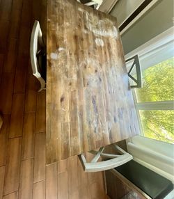 Counter style table and 4 chairs
