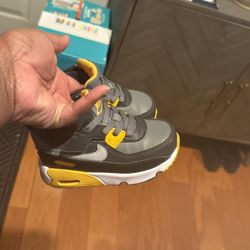 Toddler Size 7C Air Max 90 Easy On