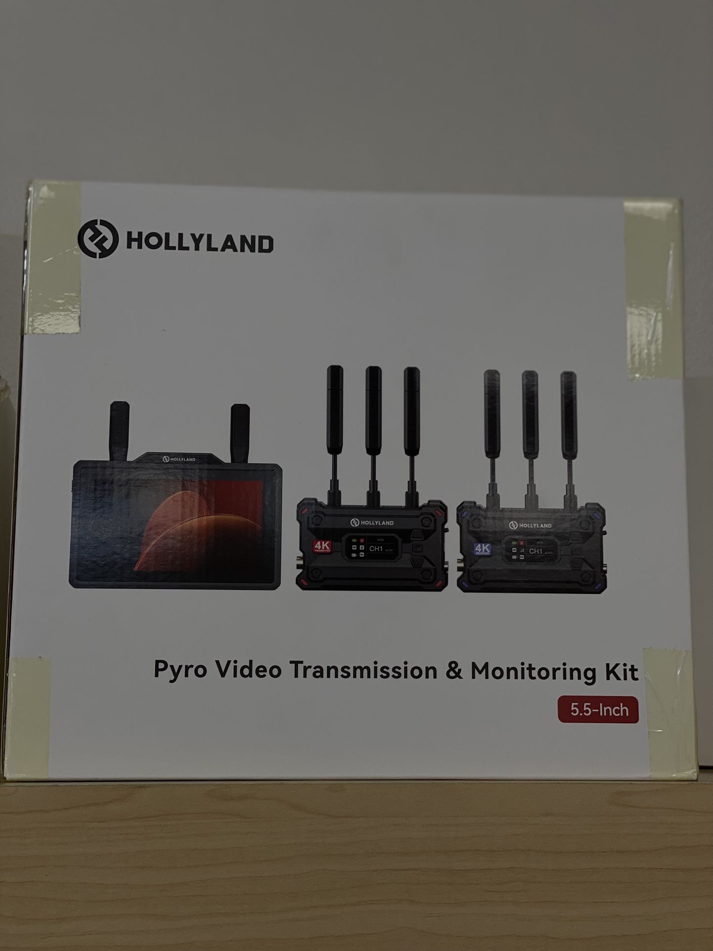 Hollyland Pyro Video Transmission Video Monitoring Kit