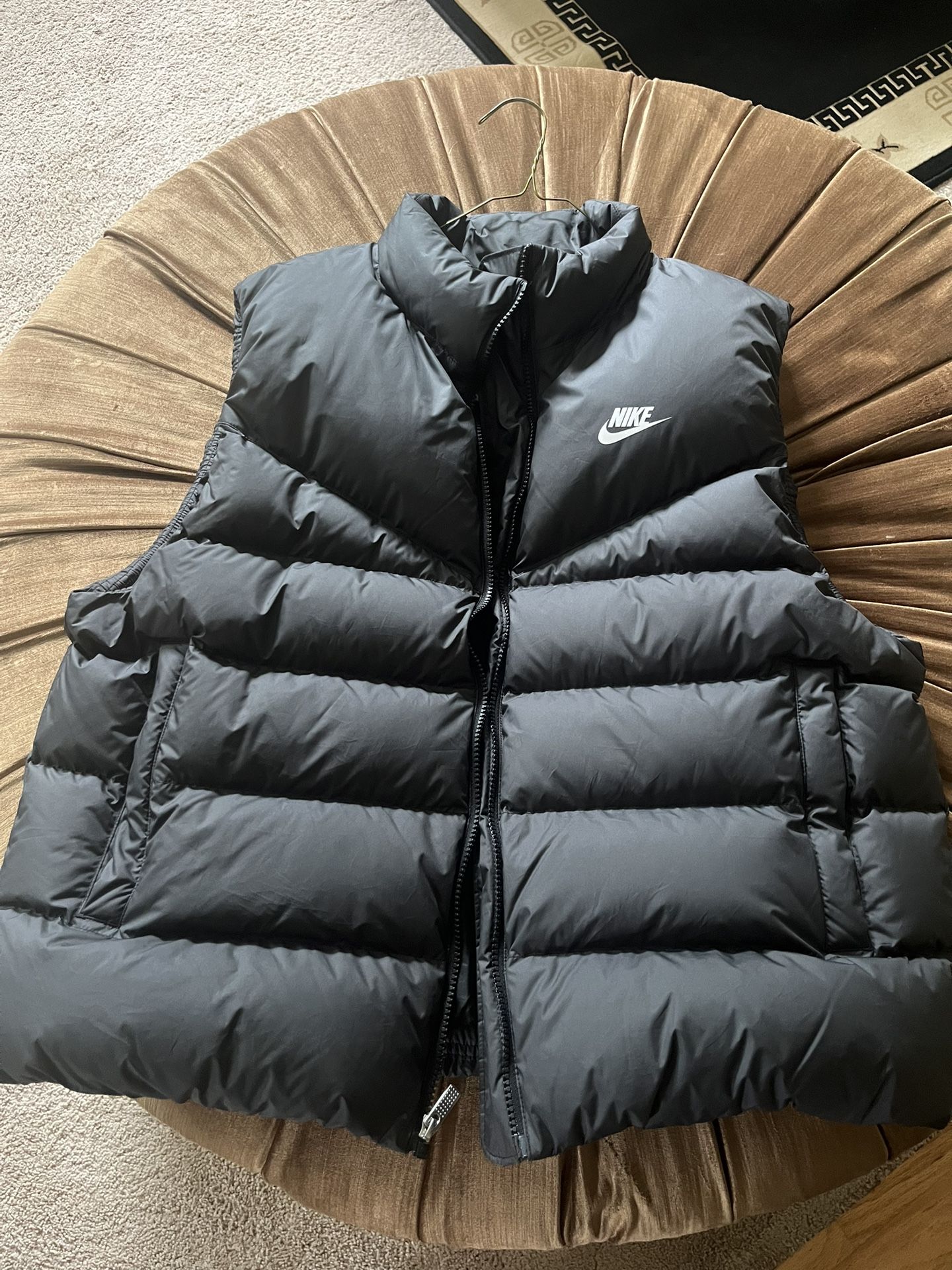 Nike Puffer Vest
