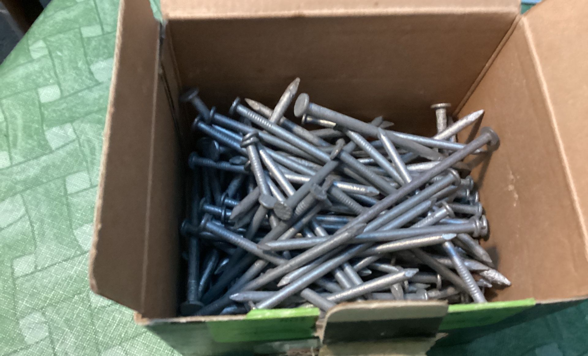 Nails - Grip Rite Hot Galvanized Common 20 D 4” And About 25 3 - 1/2” - Total Weight About 4.2 Lbs