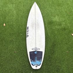 JS Monsta surfboard 5’10”