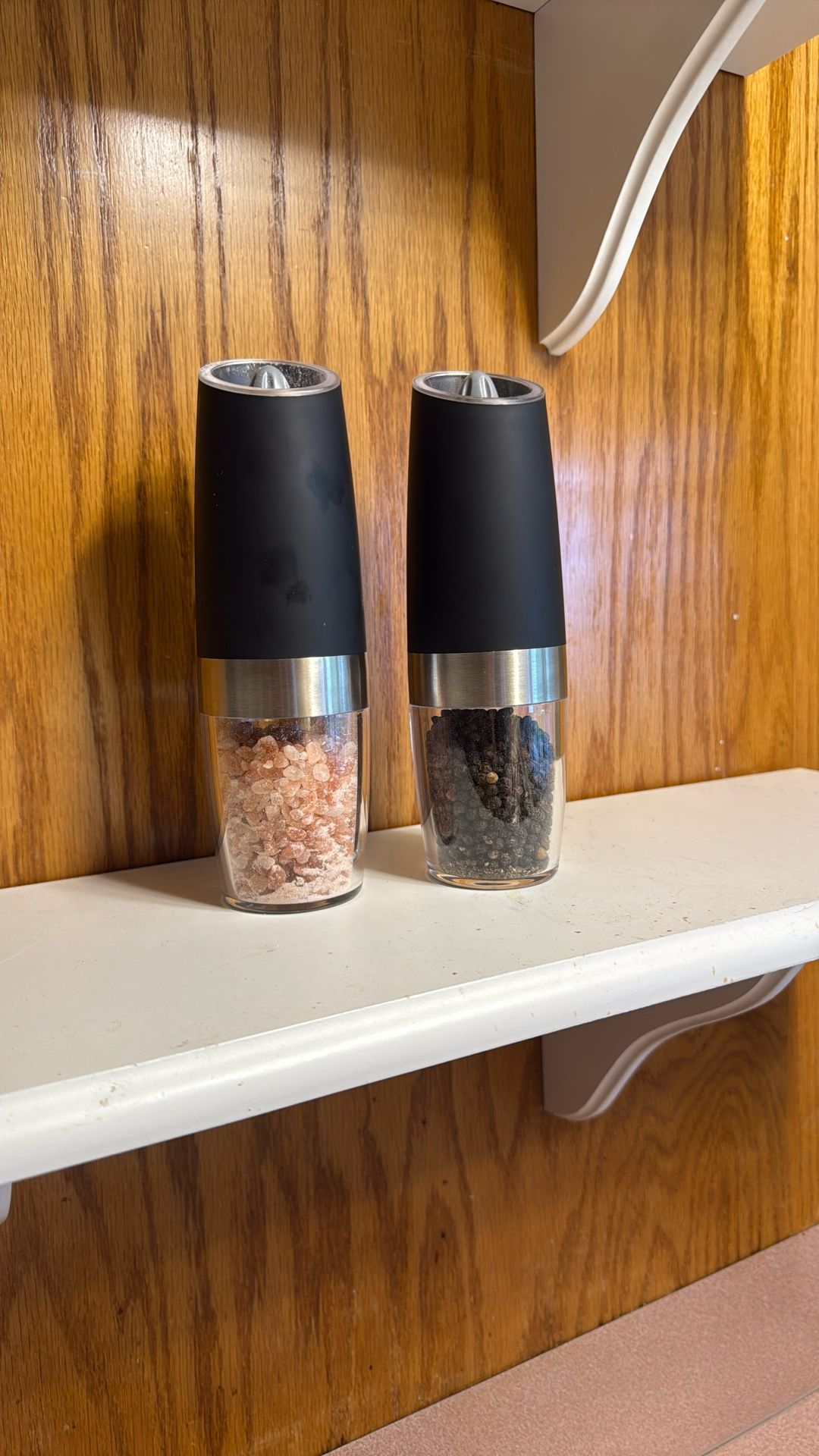 Electric Salt And pepper Dispenser