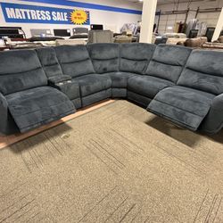 Power Reclining Sectional