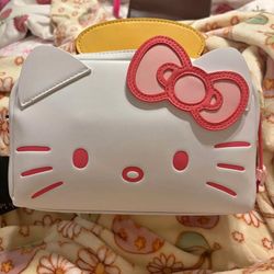 Lounge fly HELLO KITTY toaster Purse W/ Toast Wallets
