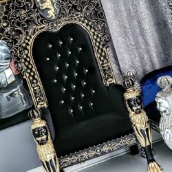 Throne Chairs 