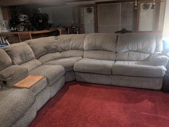Large couch with pull out bed