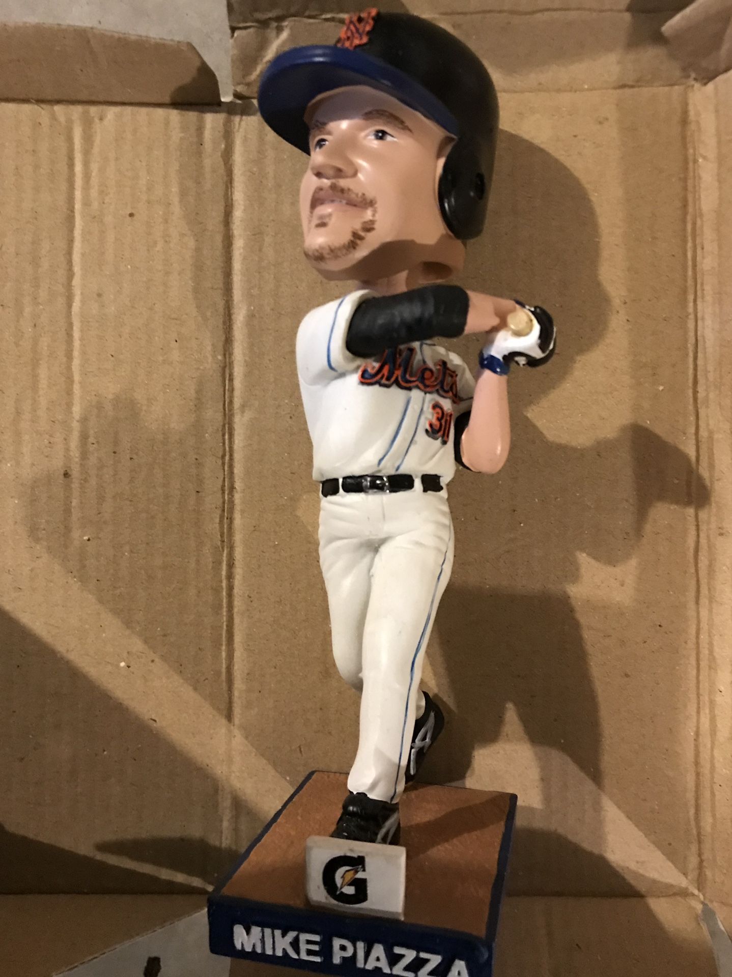 Mike Piazza bobble head