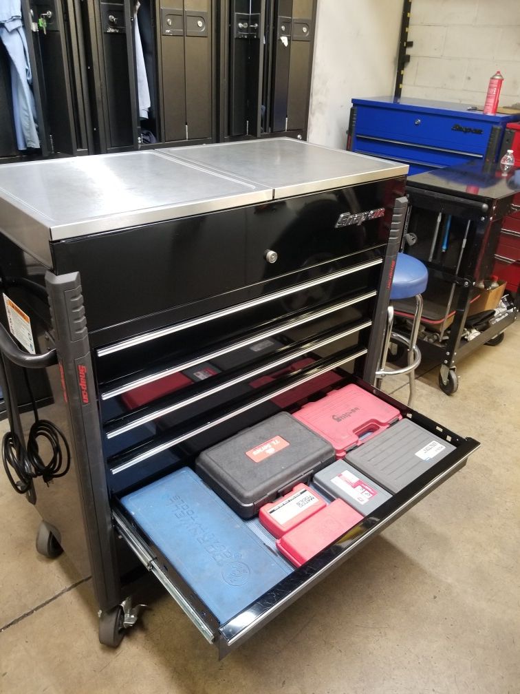 Snap on KRSC43PC tool cart for Sale in Chino CA OfferUp