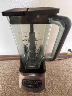 Ninja Professional 1000-Watt Blender