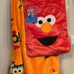 Sesame Street Elmo Halloween Plush Blanket size 50" x 60" and Treat Bag
