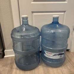 5 Gallon Water Jugs 