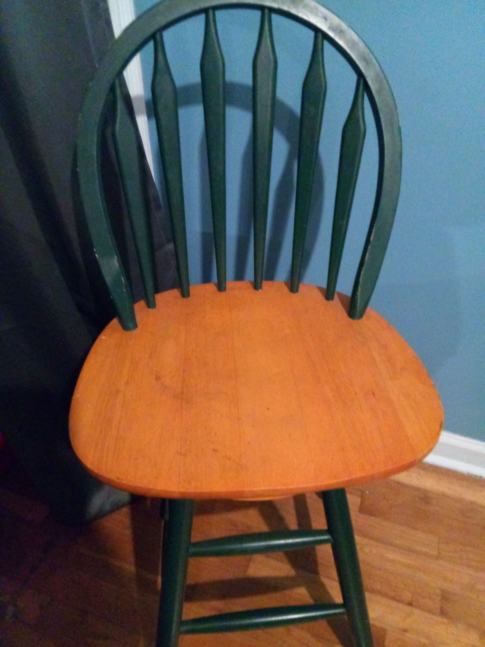 Kitchen bar stool