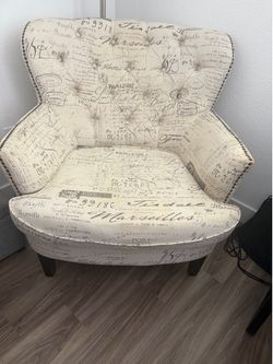 Chair w ottoman