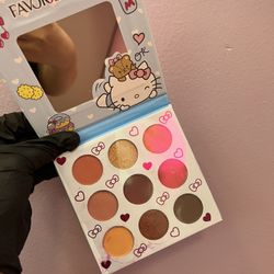 Hello Kitty Makeup Pallet