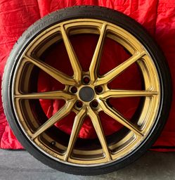 Vossen 21 inch Wheels & Tires