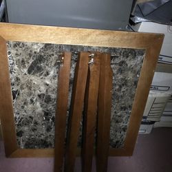 🎁 DINNING TABLE AND 4 CHAIRS 🌺