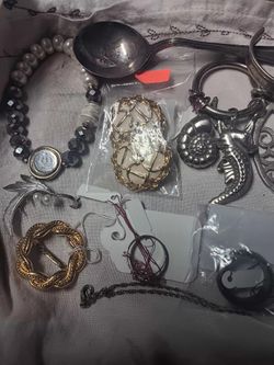 Assorted Jewlery