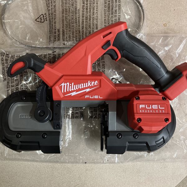 Milwaukee M18 Fuel Compact Bandsaw . for Sale in Philadelphia, PA - OfferUp