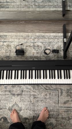 YAMAHA P-45 Digital Piano