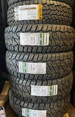 265/70/17 Kumho Road Venture RT51 Set of Tires