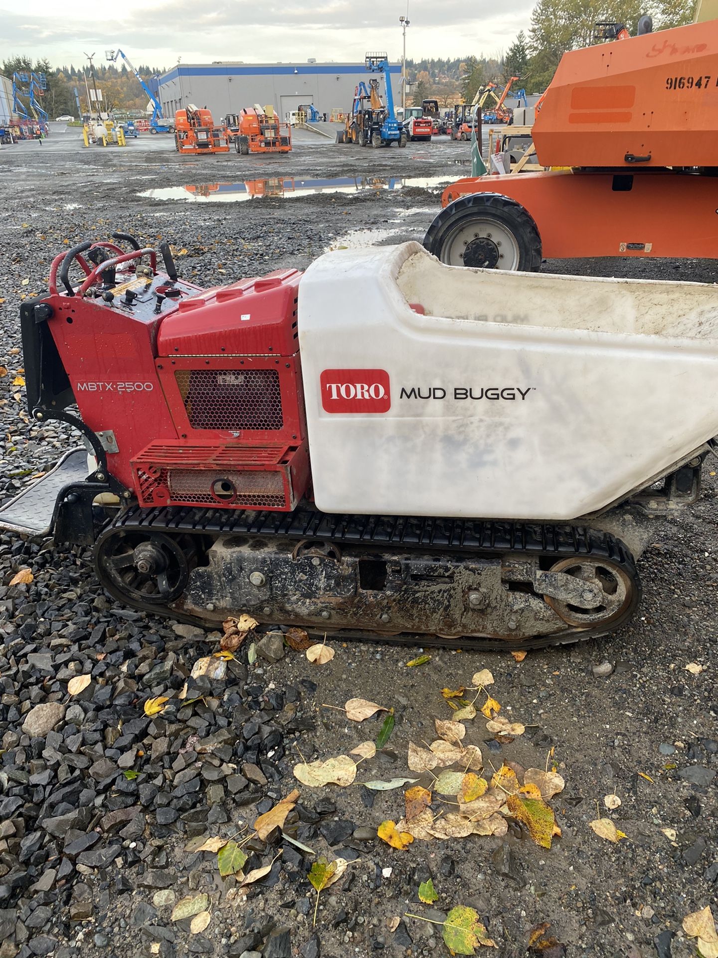 Toro TX2500 (tracked concrete buggy)