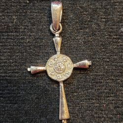 Pendiente De Cruz En Plata 925