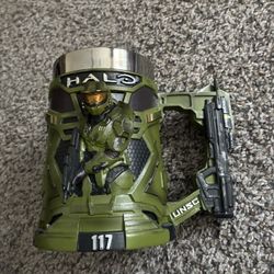 Nemesis Now Halo Infinite Master Chief Collectible Resin Metal Mug