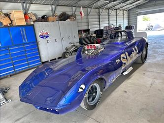 CORVETTE ALTERD RACE CAR