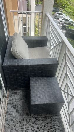 Outdoor Chair & Ottoman