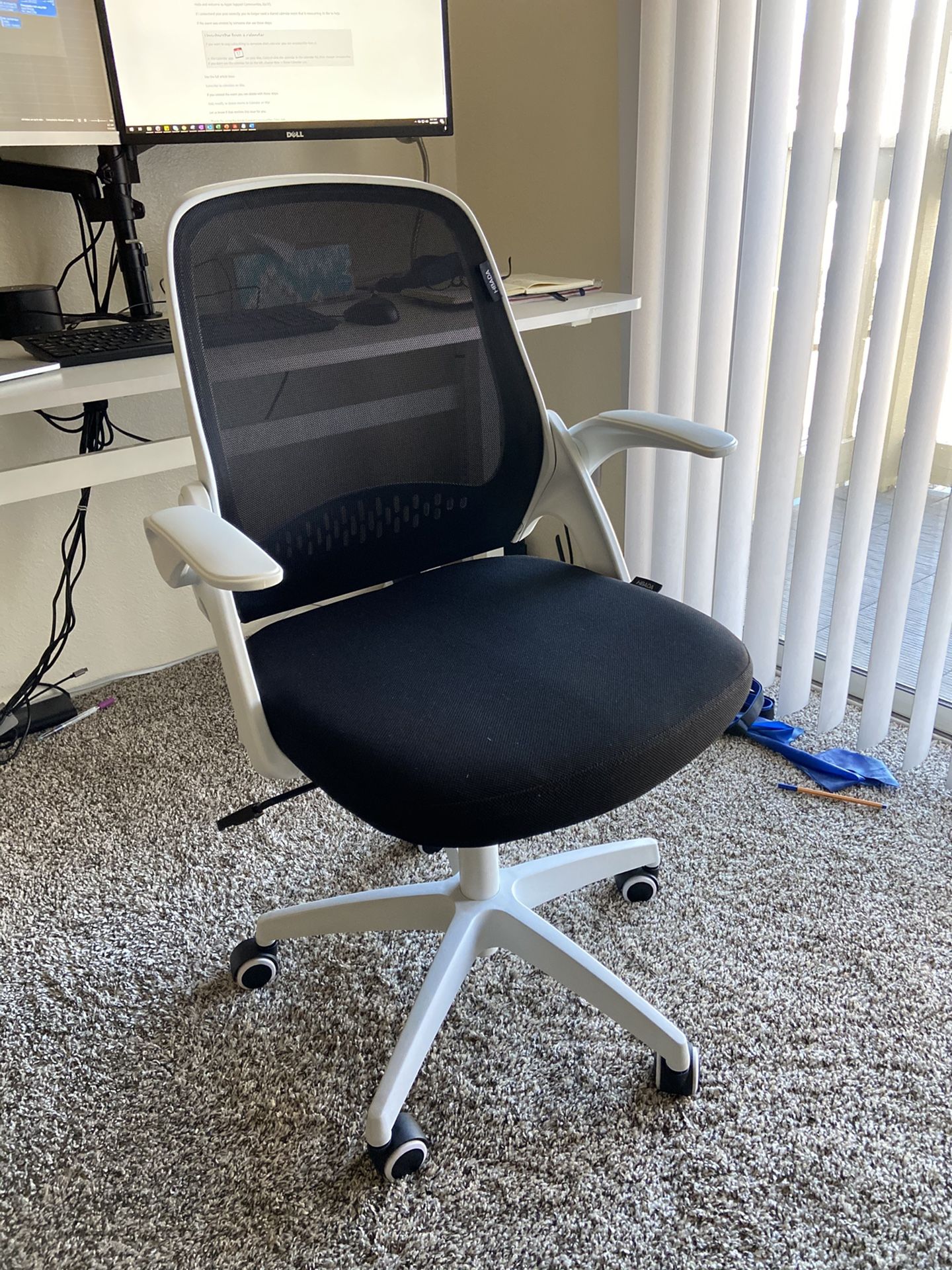 Desk chair